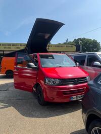VOLKSWAGEN TRANSPORTER