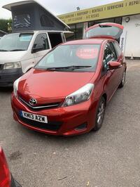 TOYOTA YARIS