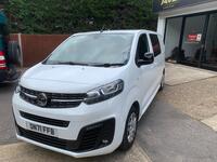 VAUXHALL VIVARO