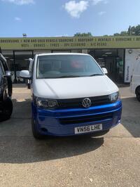 VOLKSWAGEN TRANSPORTER