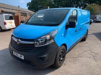 VAUXHALL VIVARO