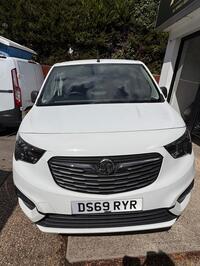 VAUXHALL COMBO